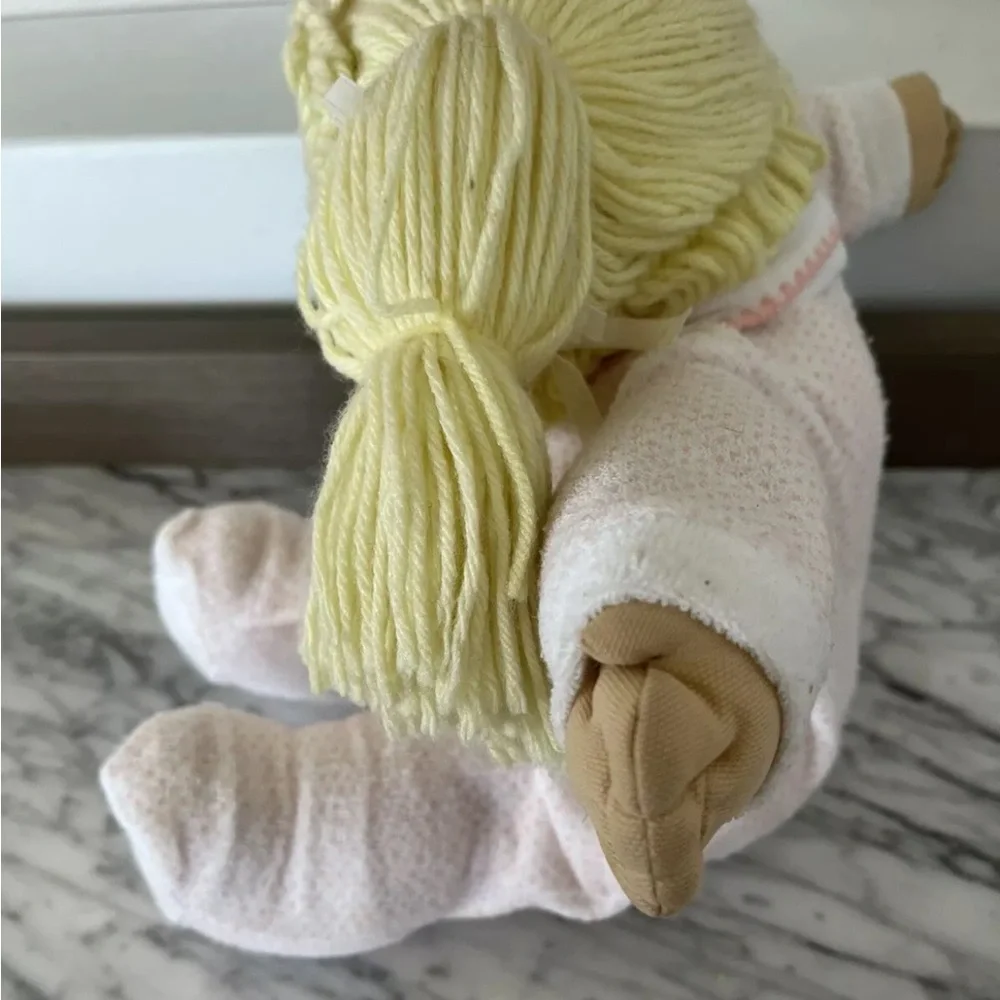 Cabbage Patch Kids Girl Doll Blonde Hair Blue Eyes HM 2 Dimples 1985 Vintage 80s